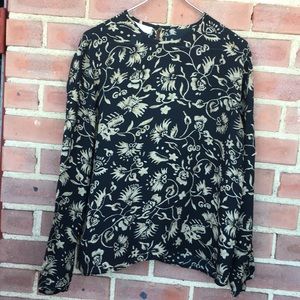 Jones New York Pullover Blouse.